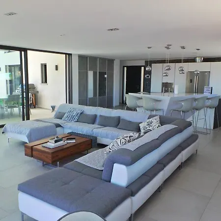 Les Genets 2914 Villa *