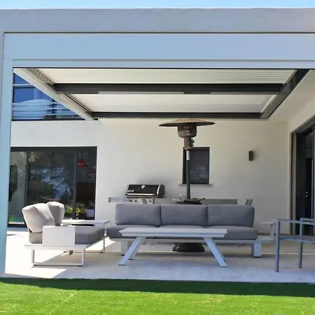 Les Genets 2914 Villa *